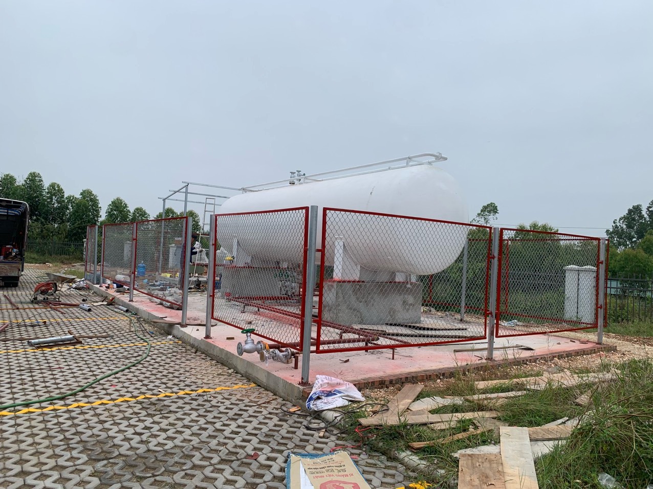 Hùng linh Cung cấp khí gas LPG cho nhà máy tại Quảng Ninh